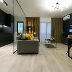 Apartment Luca - Luxury Park-view With Balcony & Parking *