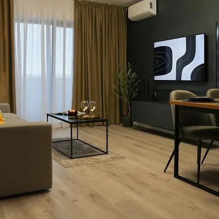 Apartman Luca - Luxury Park-view With Balcony & Parking Bukarest
