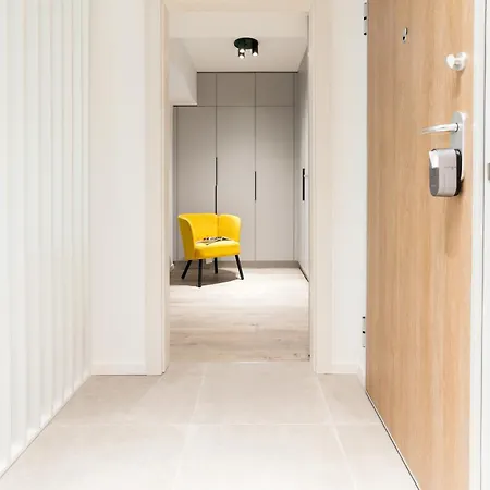 Luca - Luxury Park-view With Balcony & Parking Daire *