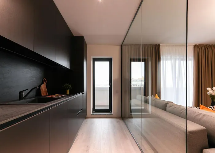 Apartamento Luca - Luxury Park-view With Balcony & Parking Bucareste