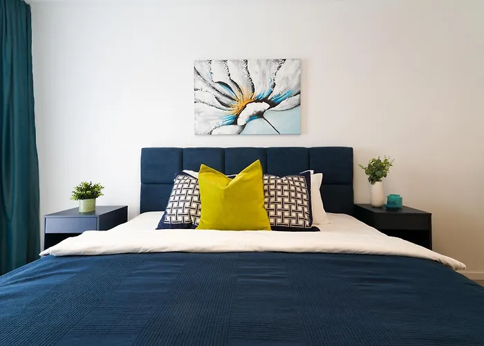 Luca - Luxury Park-view With Balcony & Parking * Бухарест