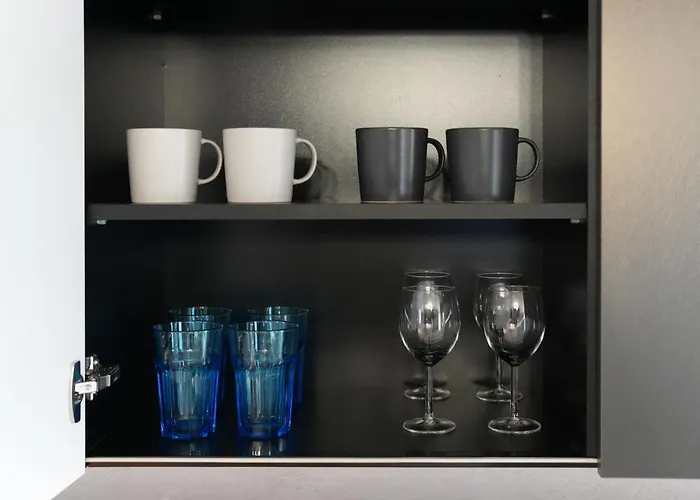 Luca - Luxury Park-view With Balcony & Parking *