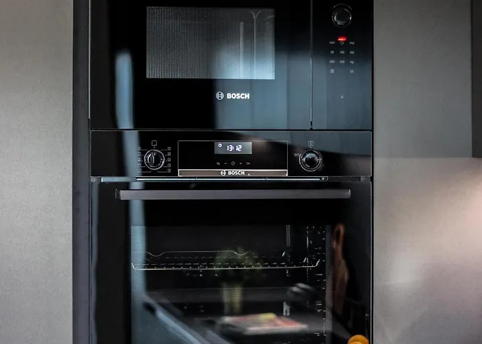 Luca - Luxury Park-view With Balcony & Parking Apartamento Bucarest