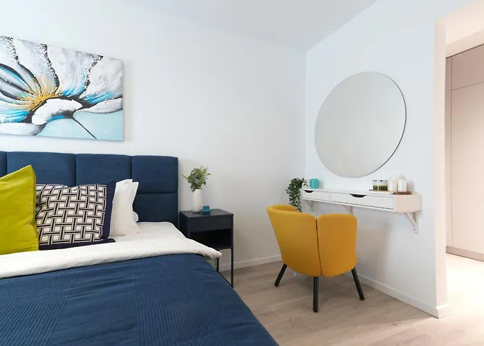 Apartament Luca - Luxury Park-view With Balcony & Parking